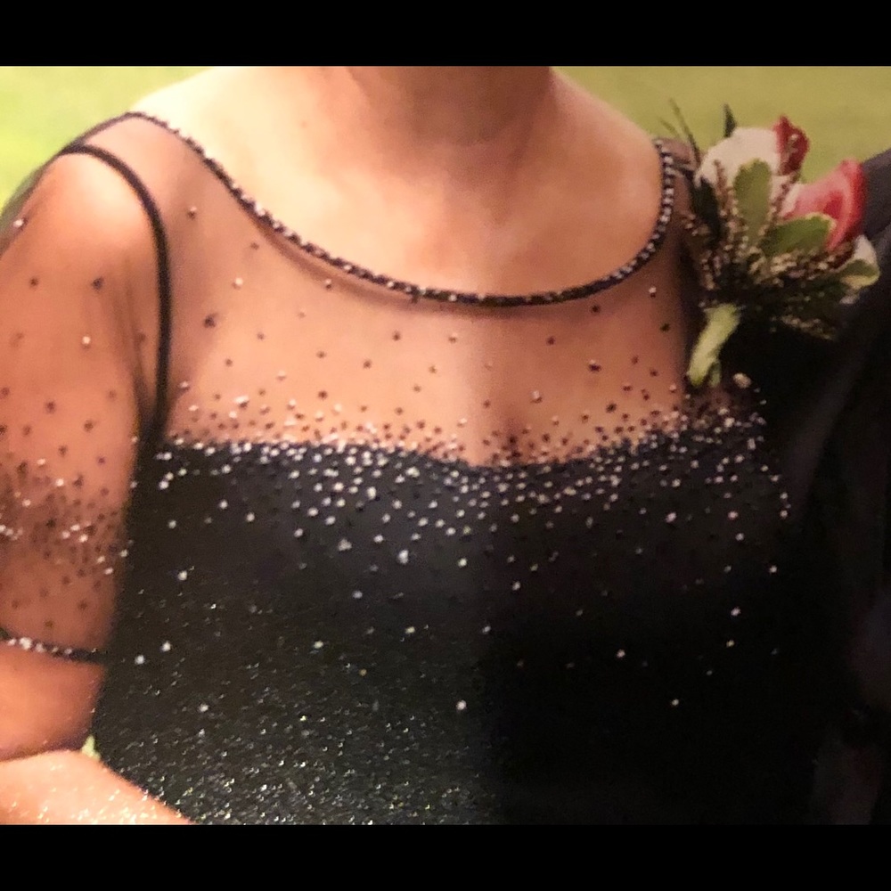 Black Formal Gown - Picture 2 of 5